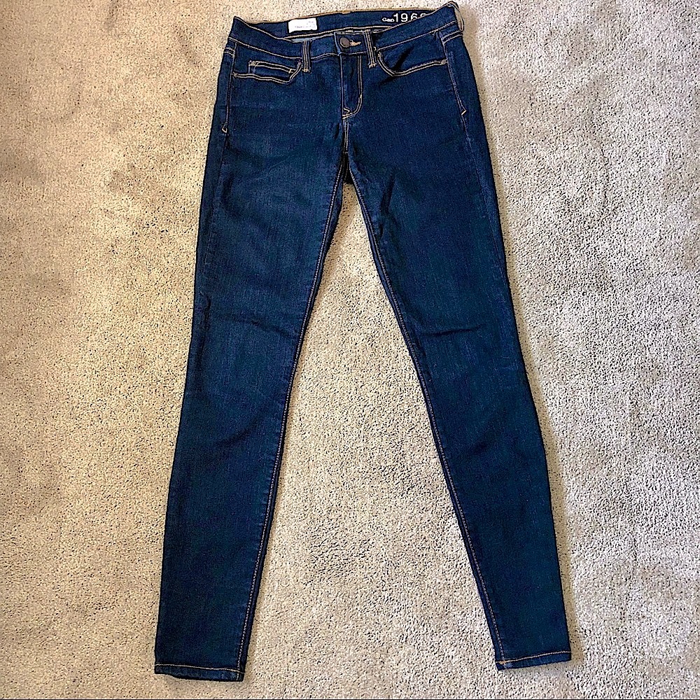 GAP 1969 Mid Rise Legging Jean